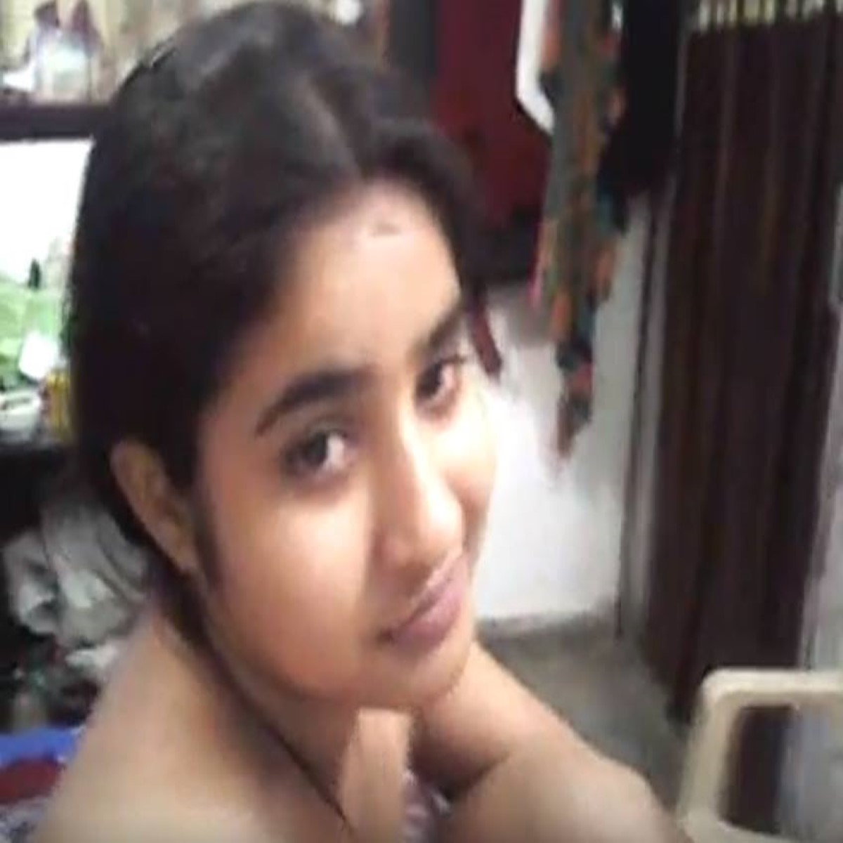 Neenda Koonthal Sexy Thangaiyin Tamil gilma Video