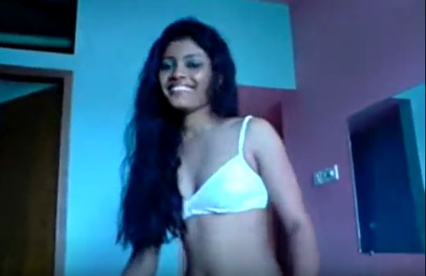 Kamakangal Konda Alagi Hot Tamil Sex Video