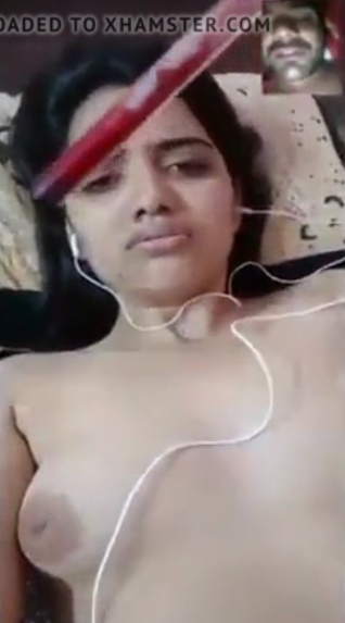 Pen Vaithu Tamil Girl Sexy Suyainba MMS Video