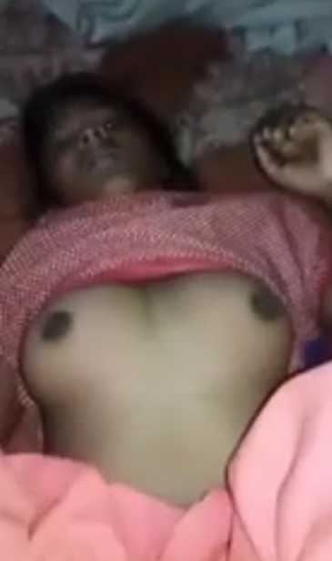 Urin Girl Thamil Sexxx - Veettil kalla ollu adikum tamil homemade porn - Tamilsexvids- Page 53 of 63