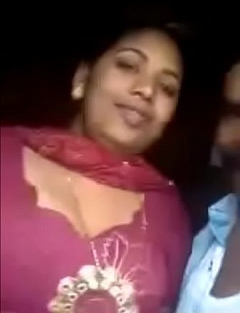 Thevidiya kanavanuku thiriyamal kala kathal seiyum mallu sex video