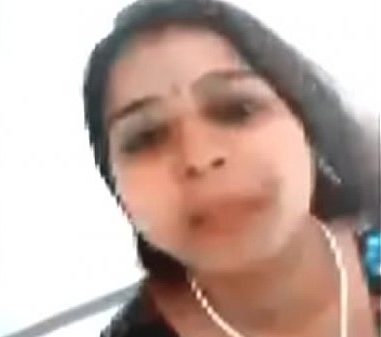 Nanbanin akka sunniyai oombum tamil romance video