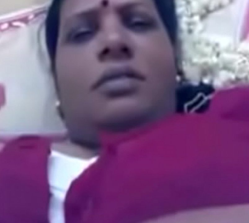 Madurai mallu maami mulaiyil paal kudikum iyar tamil sex mms