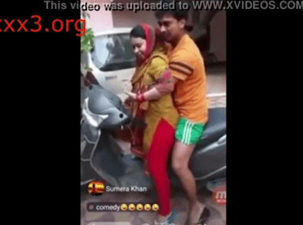 Bikeil aunty soothil sunniyai sorugum tamil new sex videos