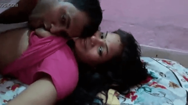 Coimbatore pennai romance seithu kaai sapum tamil hot sex videos