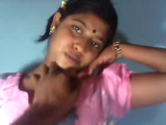 Madurai village mallu anni kuthiyai naki ooka vidum tamil sexy video