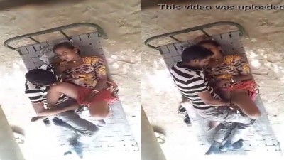 Salem tamil village anni kuthiyil ookum sex video