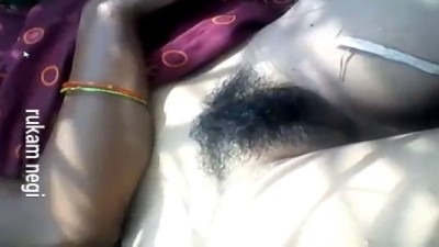 Pollachi pen kuthiyai katum tamil forest sex video