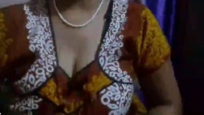 Salem aunty tamil big boobs kati moodu eatrugiraal