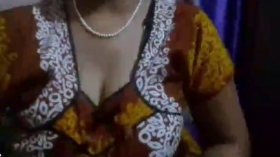 Plump Tamil Aunty Sex Scandal