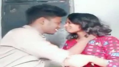 Chithapa magalai mutham seiyum tamil kiss sex video