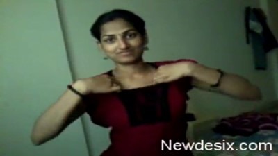 Chennai pen pool sappi vinthu kudikum real tamil sex videos