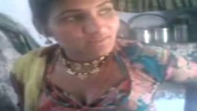 Pollachi village girl kuthi mulai kanbikum sex videos