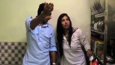 Kanavanuku theriyamal kala kathalan udan ookum actress videos