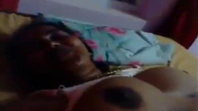 Vellore black mallu big boobs kanbithu kuthi thadavum sex videos