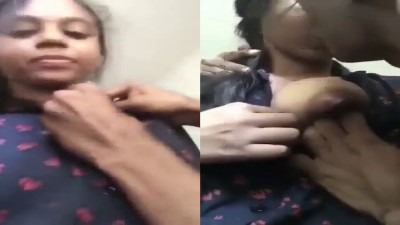 Thiruppur pen sexy boobs sappi paal kudikum college paiyan