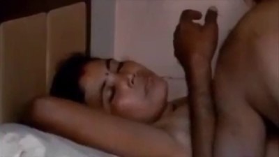 Thiruppur nanban wife kuthiyai naki ookum porn video