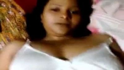 Sexy aunty matrum wife pool sappi ookum tamil x videos - Page 5 of 17