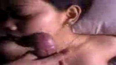 Kathali kuthiyil oothu kanjai mugathil ootrum sex clips