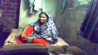 Salem village anniyai kozhunthan mulai sappi ookum sex clips