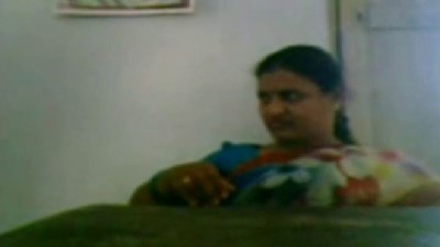 Salem school teacher mulai kuthi kanbithu kai adikum sex clips