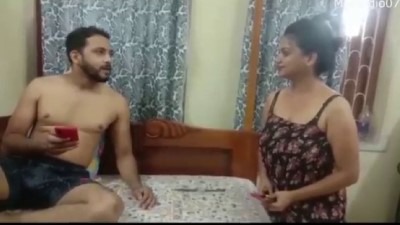 Chennai aunty pakathu veetu paiyan udan ookum ool video