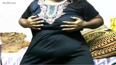 Big fat 55 age aunty kuthiyil viral podugiraal