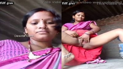 Salem village aunty saree thuki kuthi kaatugiraal