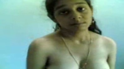 22 vayathu penai nude padam edukum sex clip