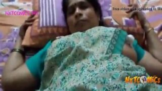 Chennai big aunty mulai pisainthu pundaiyil ookum ool video