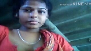 Village aunty saree thuki koothi virithu viral podugiraal