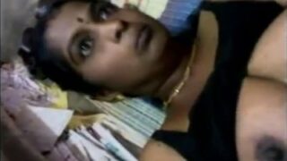 Madurai office maid aunty pool sapi saree fuck seigiraal