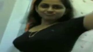 Sexy black saree aunty nude dance aadugiraal
