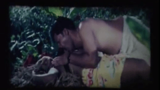 Guest house thottathil nadigaiyai otha blue film sex