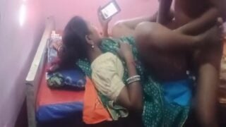 Thambi pondatiyai sex padam paka solli matter adithen