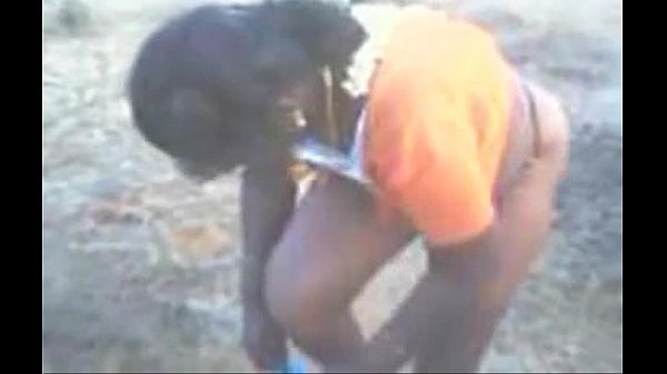 Thuthukudi gramathil aunty manaivi amutha kathalanudan ookiral