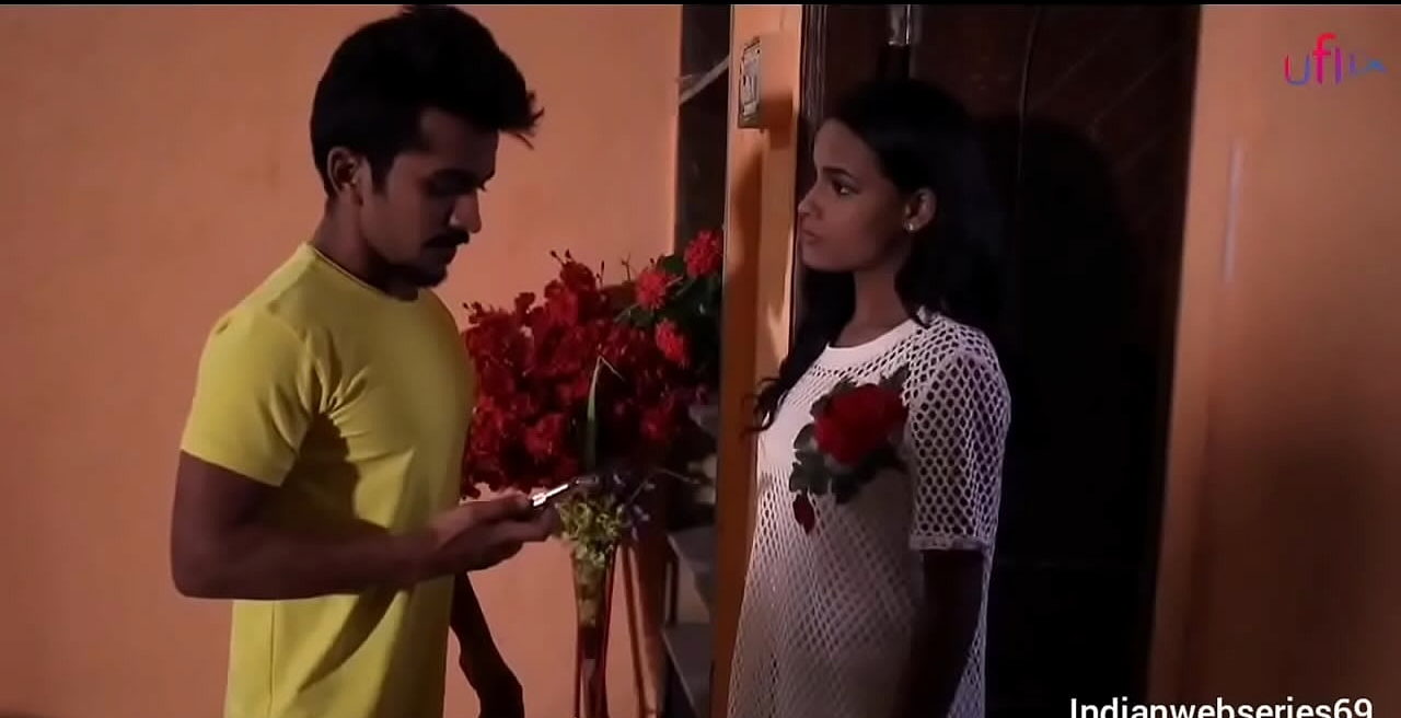 Actress sexiyaana mulai kanbithu sex seiyum tamil sex film