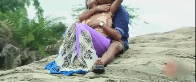 Kathali mulaiyai kasaki kiss seiyum tamil xxxx film
