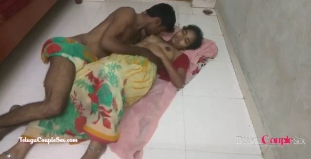 Anni kuthiyil aazhamaaga ookum tamil hot sex video