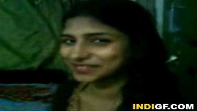 Salem village pen kathalan sunniayi oombi ookum sex kaatchi