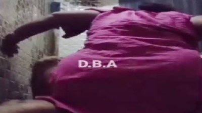 Big aunty mulai pisainthu kuthiyil oothu vinthu irakugiraan