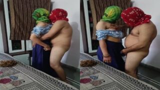 Kudumbathu appa magal mugam maraithu sex seikirargal