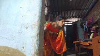 Pollachi gramathu wife ragasiyamaaga saree fuck seigiraal