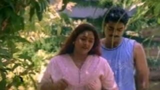 Shakeela aunty nude romantic sex panum full sex padam