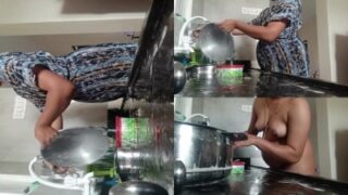 Amma veettil wash basinil nude washing clip