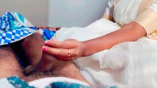 Wife first nightil shy kanavan sunniyai thadavi ookiraal