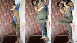 Nanban kathali mulaiyai thadavi ool panum kamaveriyan