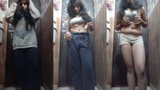 Sholinganallur MNC company girl hot MMS clip