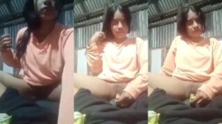 Village virgin girl banana vachi dildo sex pleasure
